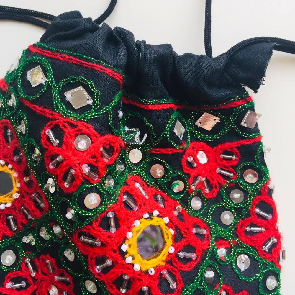 Drawstring Purse Colorful Embroidery - Picture 6 of 6